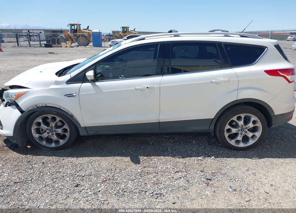 2015 FORD ESCAPE TITANIUM VIN: 1FMCU0J98FUB63295