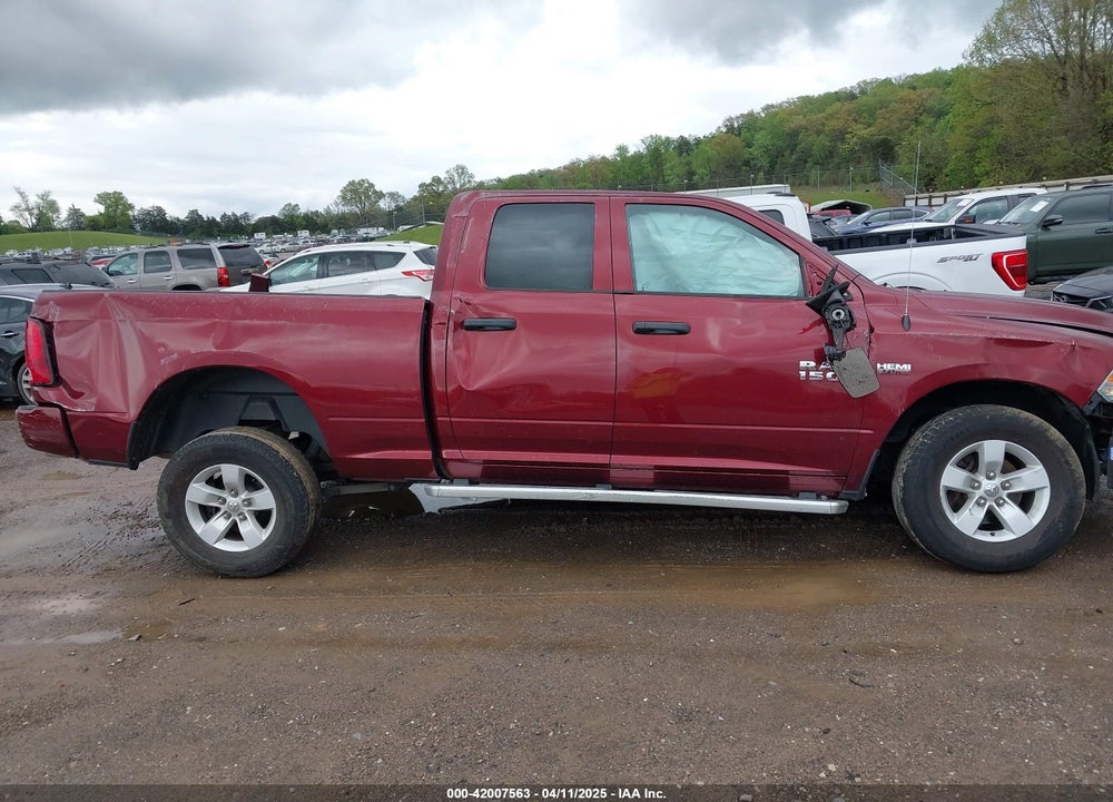 2016 RAM 1500 VIN: 1C6RR7FT9GS344844