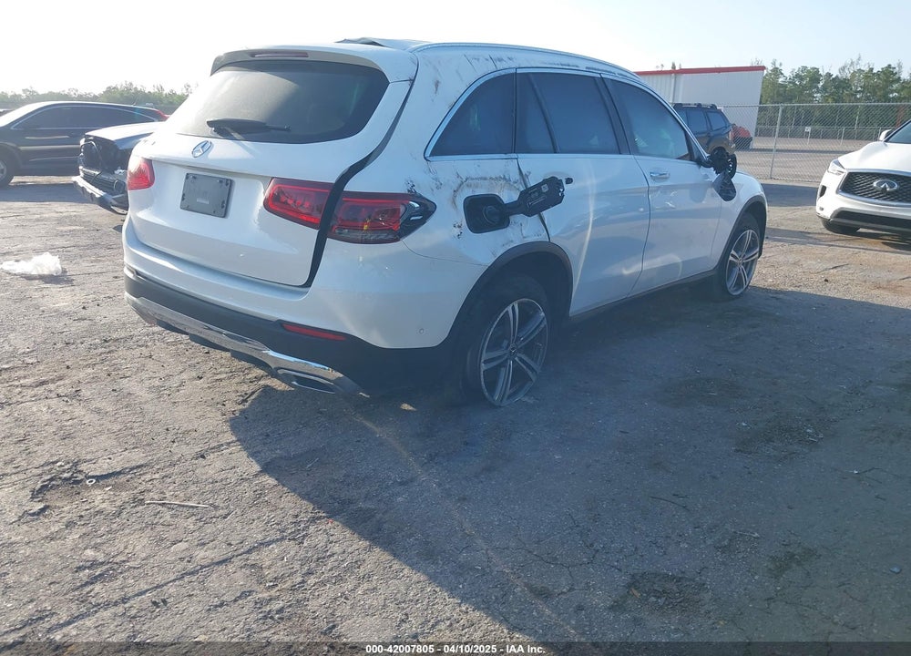 2022 MERCEDES-BENZ GLC 300 SUV VIN: W1N0G8DB3NV336380