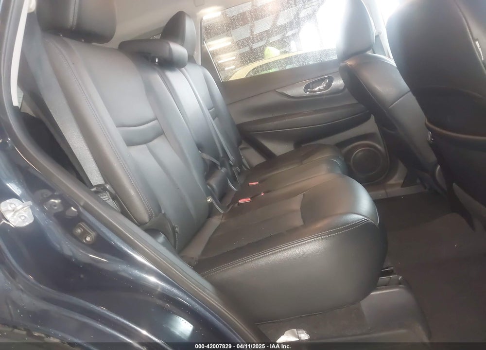2016 NISSAN ROGUE SL VIN: 5N1AT2MV5GC859778