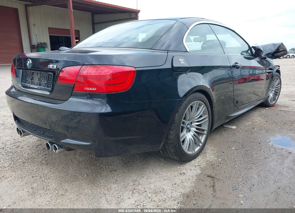 2013 BMW M3 VIN: WBSDX9C50DE786196