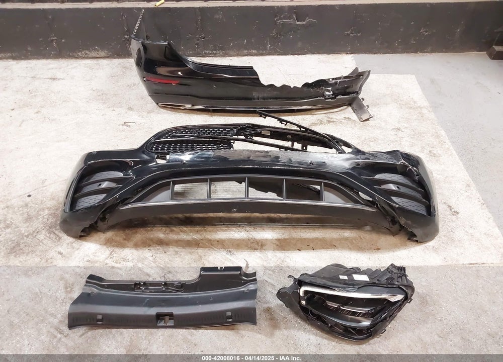 2021 MERCEDES-BENZ E 350 VIN: W1KZF8EB4MA957140