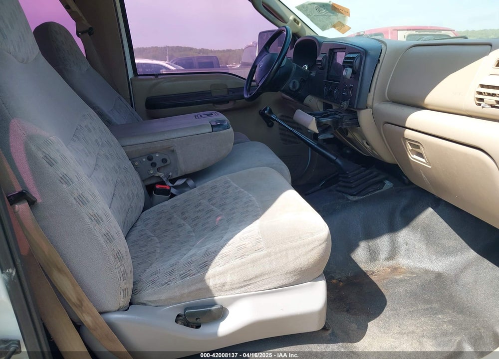 2005 FORD F-250 LARIAT/XL/XLT VIN: 1FTSX21525EB11704