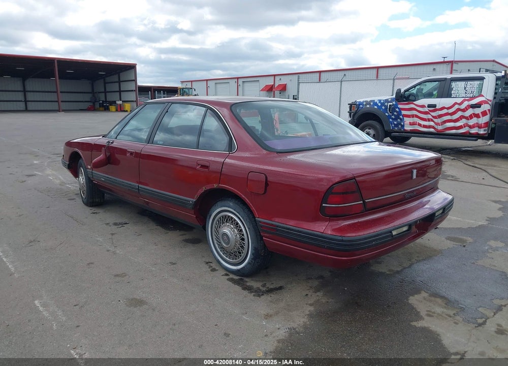 1992 OLDSMOBILE 88 VIN: 1G3HN53L5NH362244