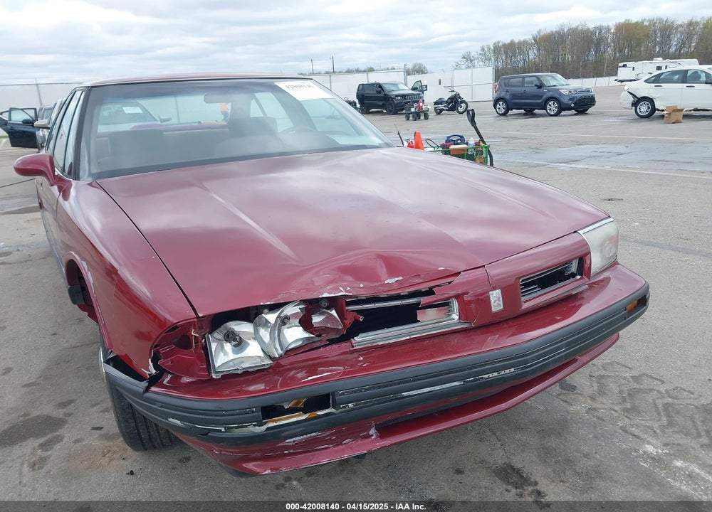 1992 OLDSMOBILE 88 VIN: 1G3HN53L5NH362244