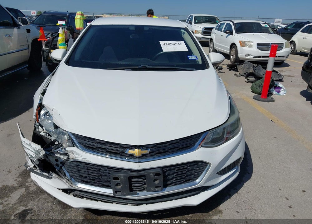 2018 CHEVROLET CRUZE VIN: 1G1BC5SMXJ7223516