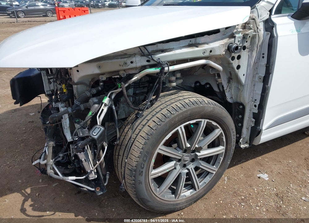 2018 AUDI Q7 VIN: WA1VAAF77JD016214
