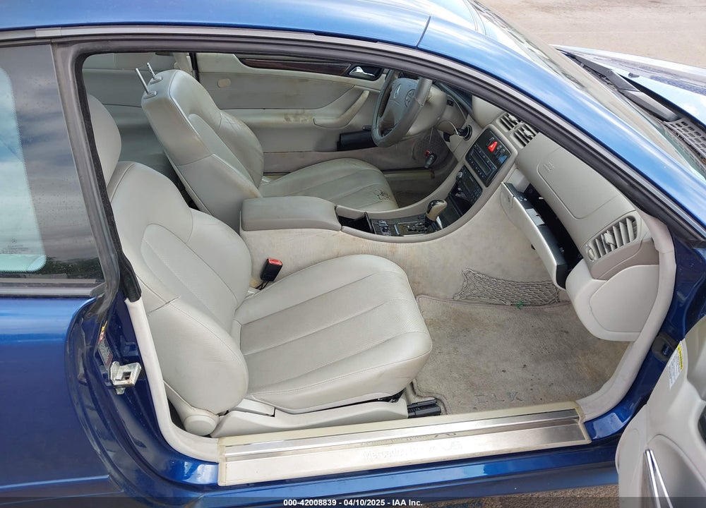 2002 MERCEDES-BENZ CLK 430 VIN: WDBLJ70GX2F198469