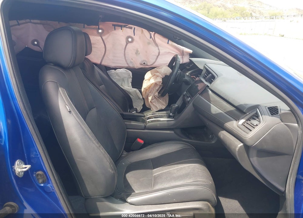 2018 HONDA CIVIC VIN: SHHFK7H99JU404612