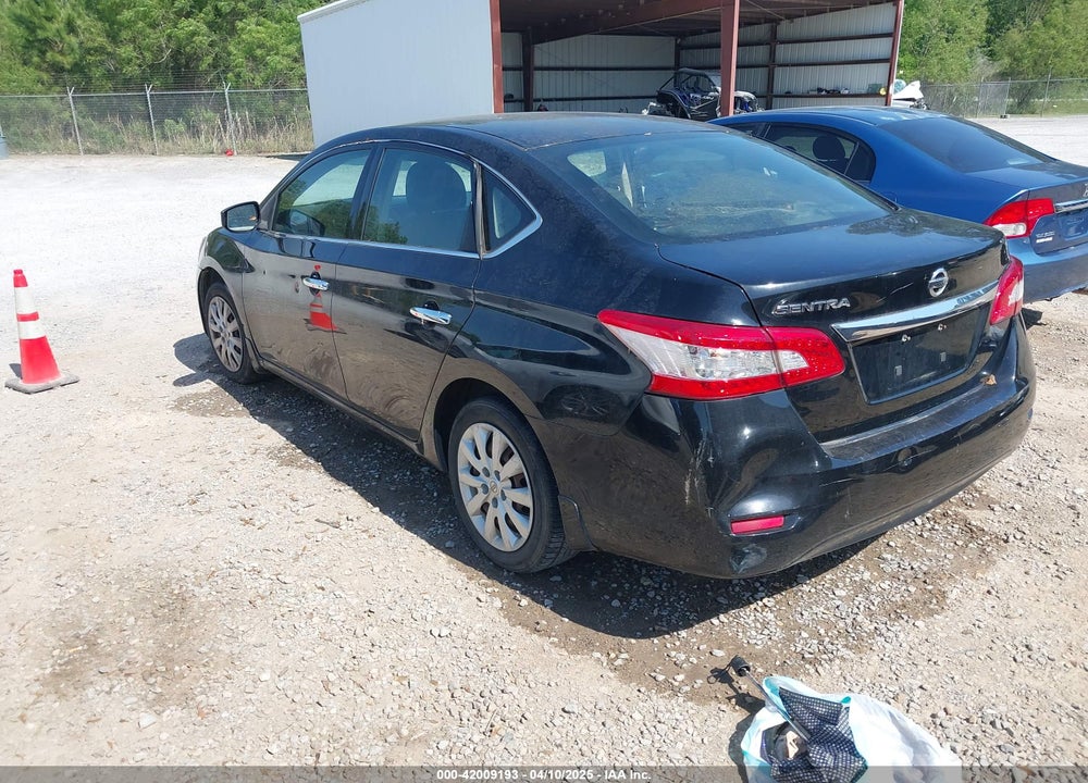 2015 NISSAN SENTRA S VIN: 3N1AB7AP1FY331626