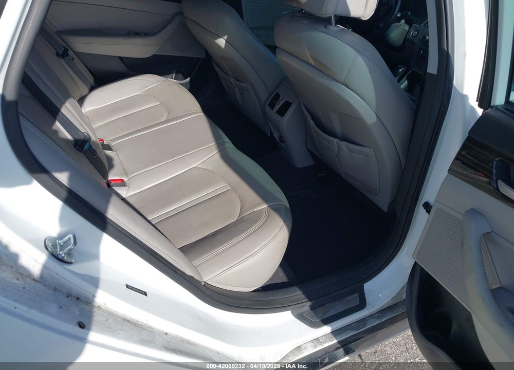 2016 HYUNDAI SONATA VIN: 5NPE34AF9GH346276