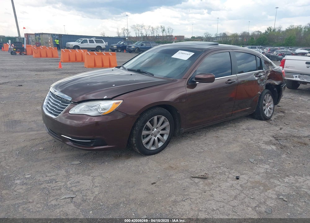 2013 CHRYSLER 200 TOURING VIN: 1C3CCBBB2DN538825