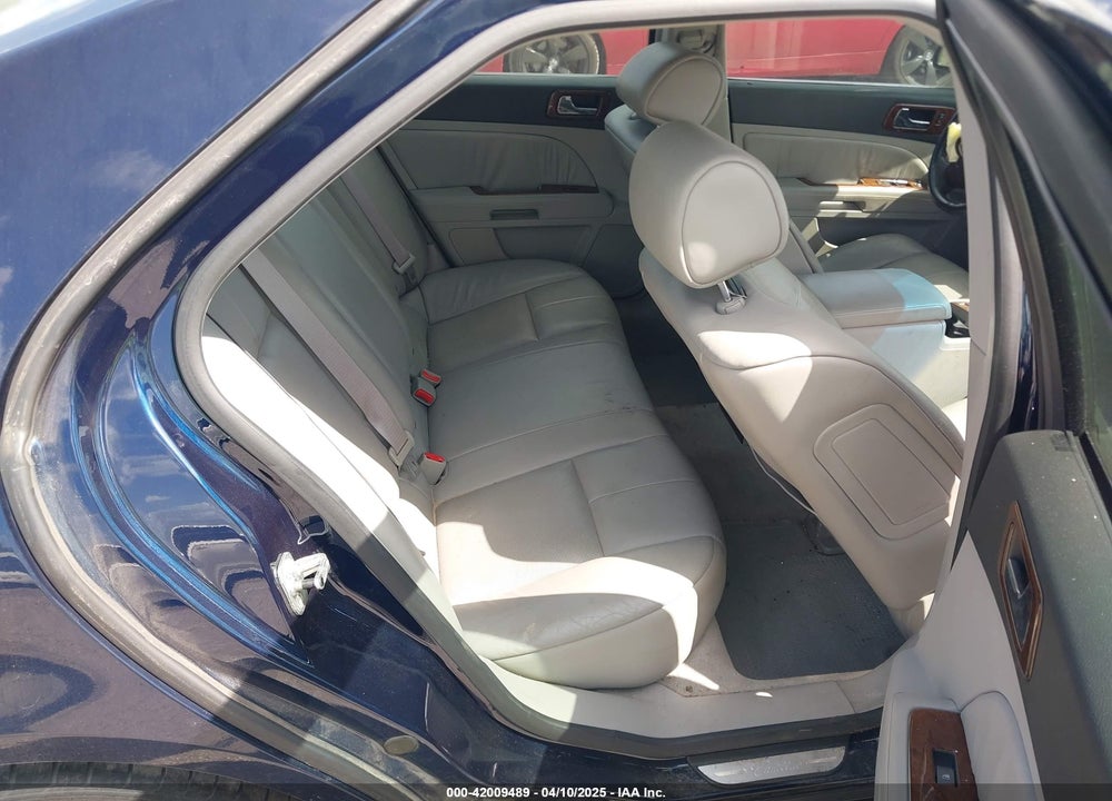 2005 CADILLAC STS V8 VIN: 1G6DC67A750135819