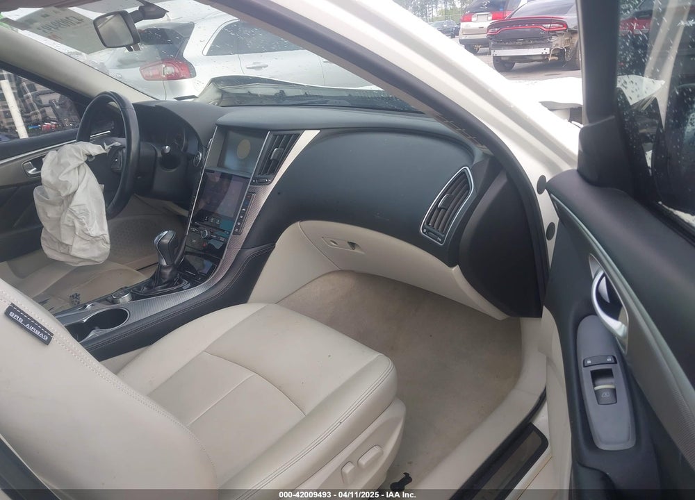 2014 INFINITI Q50 VIN: JN1BV7AP7EM672350