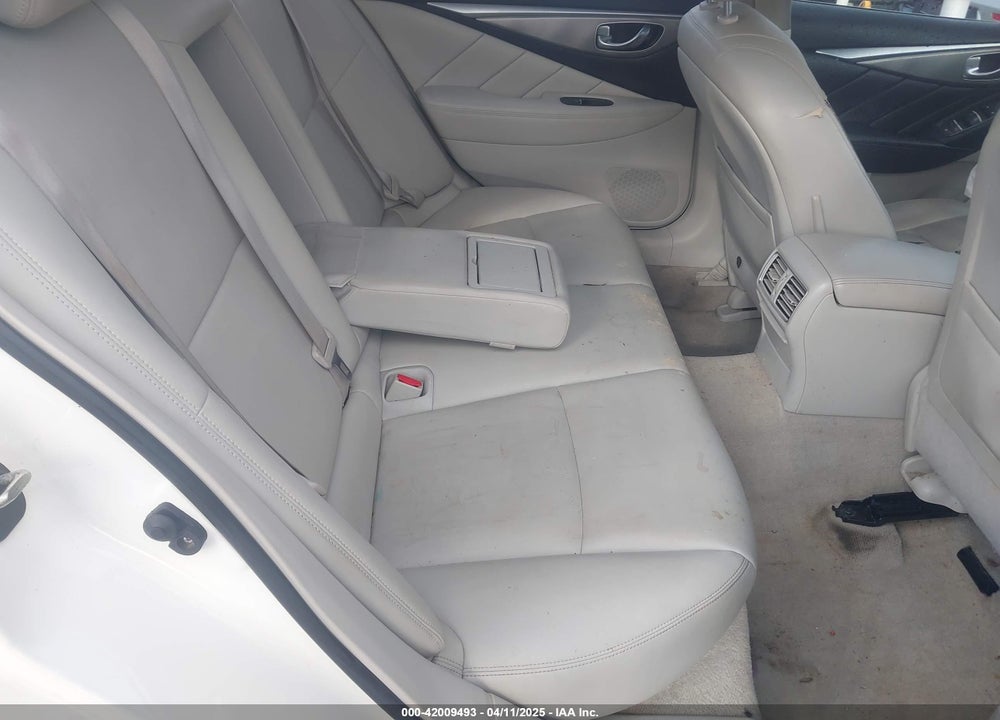 2014 INFINITI Q50 VIN: JN1BV7AP7EM672350