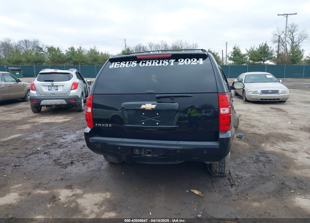 2007 CHEVROLET TAHOE LT VIN: 1GNFK13057R118340
