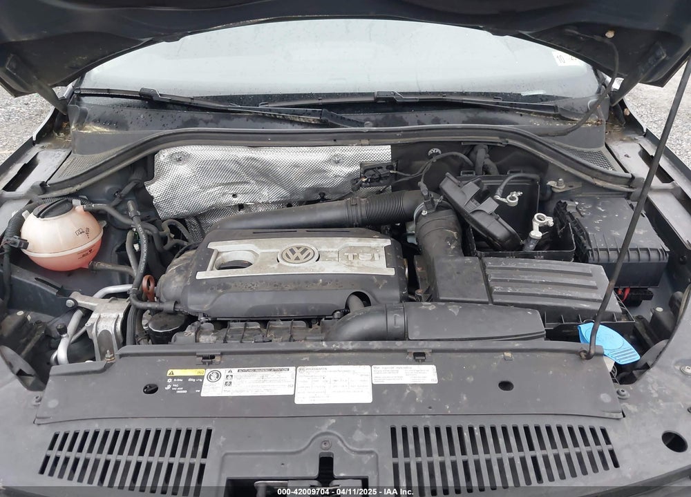 2013 VOLKSWAGEN TIGUAN VIN: WVGAV7AX9DW547633