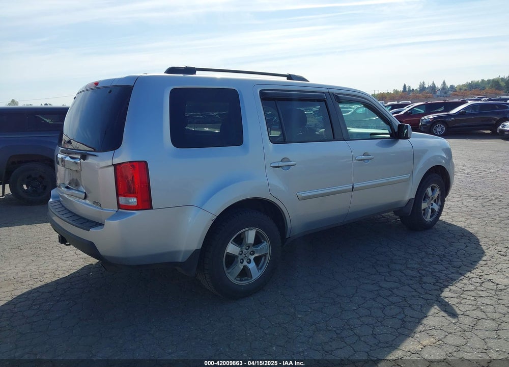 2010 HONDA PILOT VIN: 5FNYF4H54AB011224