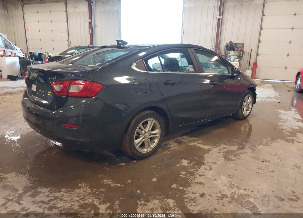 2018 CHEVROLET CRUZE VIN: 1G1BE5SM4J7104712