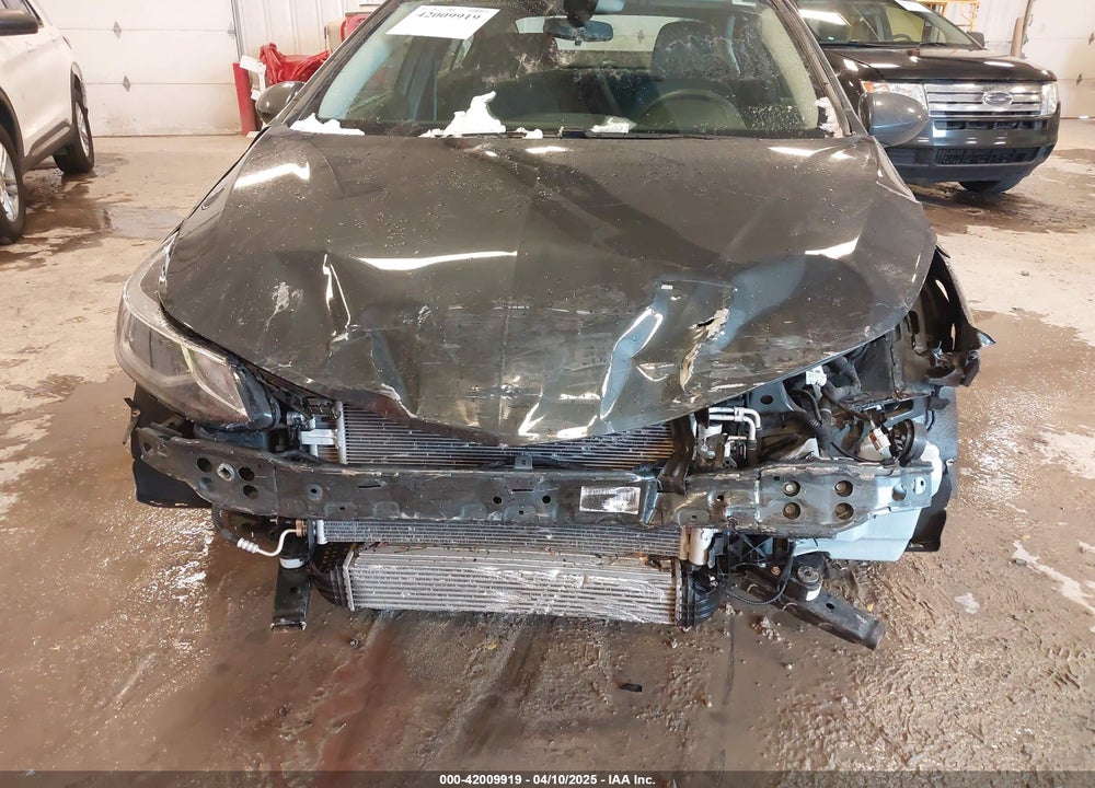 2018 CHEVROLET CRUZE VIN: 1G1BE5SM4J7104712