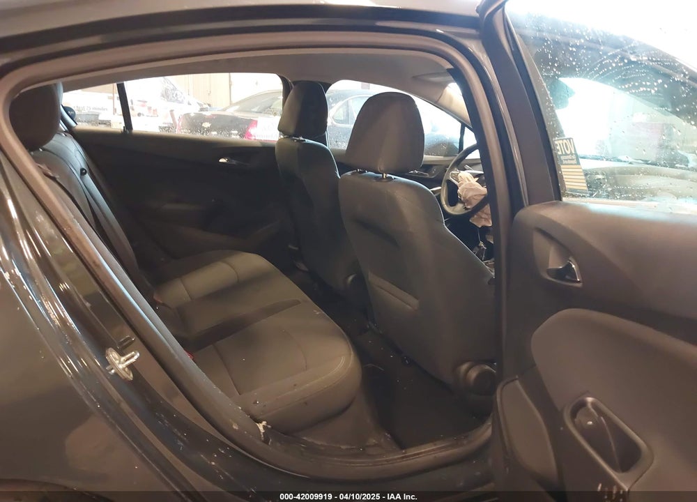 2018 CHEVROLET CRUZE VIN: 1G1BE5SM4J7104712