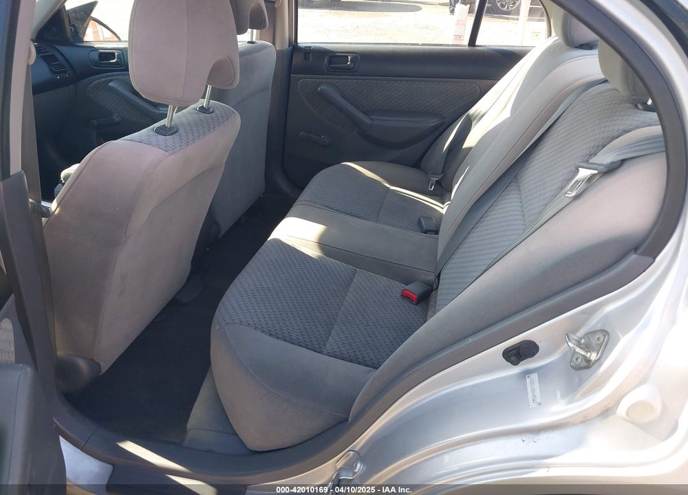 2005 HONDA CIVIC VP VIN: 2HGES16355H608463