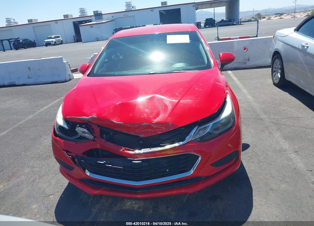 2018 CHEVROLET CRUZE VIN: 1G1BE5SMXJ7181813