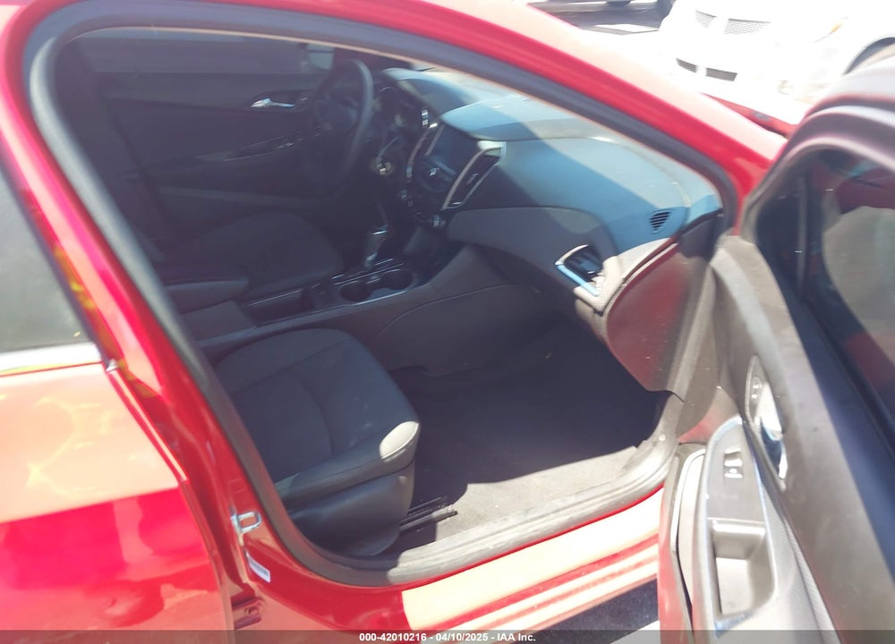 2018 CHEVROLET CRUZE VIN: 1G1BE5SMXJ7181813