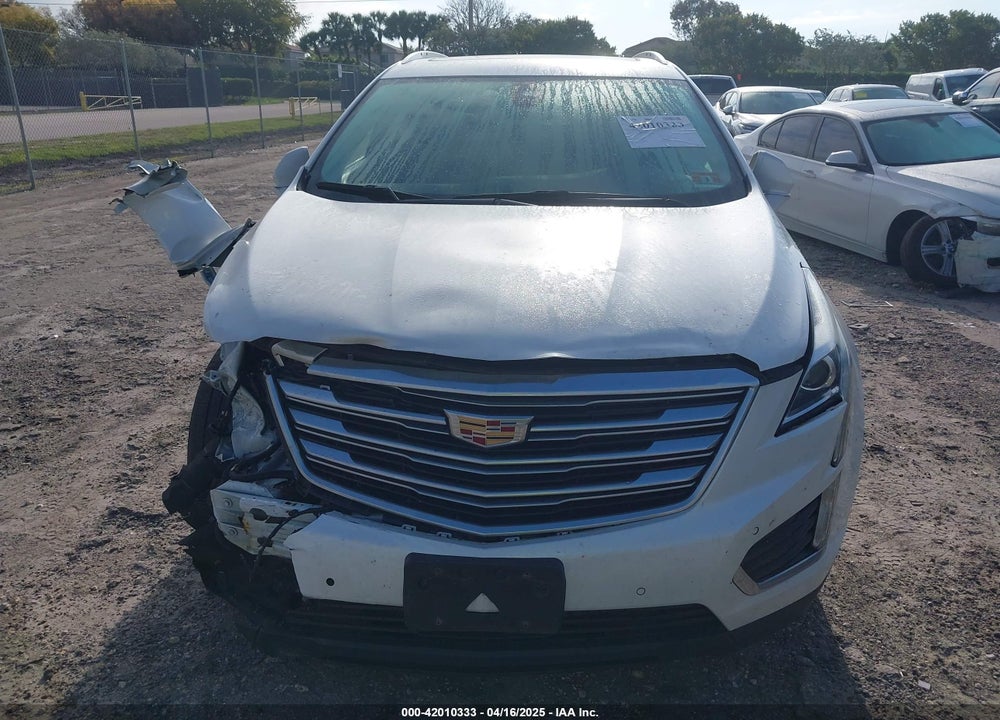 2017 CADILLAC XT5 LUXURY VIN: 1GYKNDRS8HZ203273