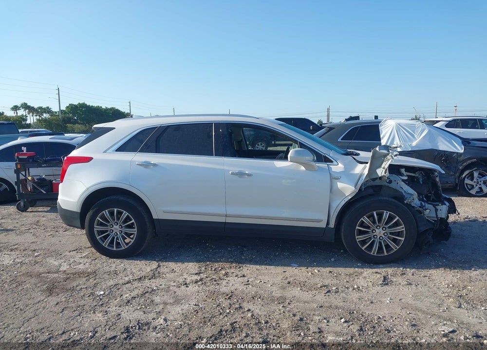 2017 CADILLAC XT5 LUXURY VIN: 1GYKNDRS8HZ203273