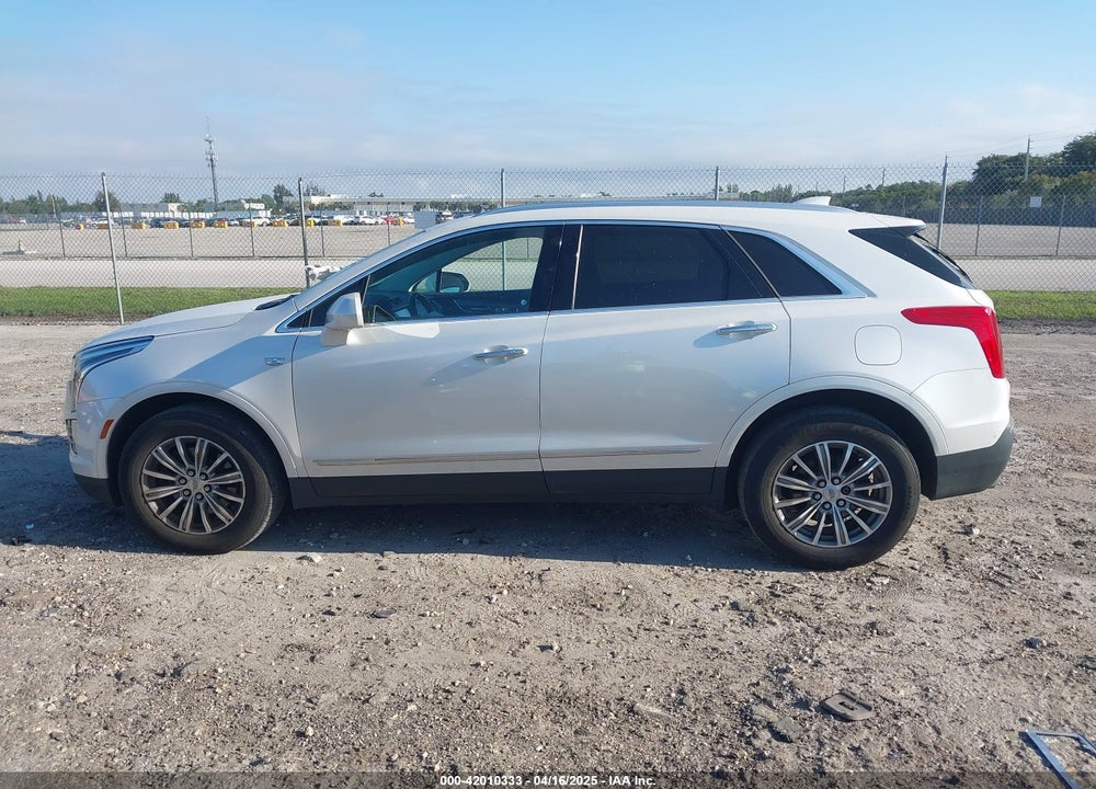 2017 CADILLAC XT5 LUXURY VIN: 1GYKNDRS8HZ203273