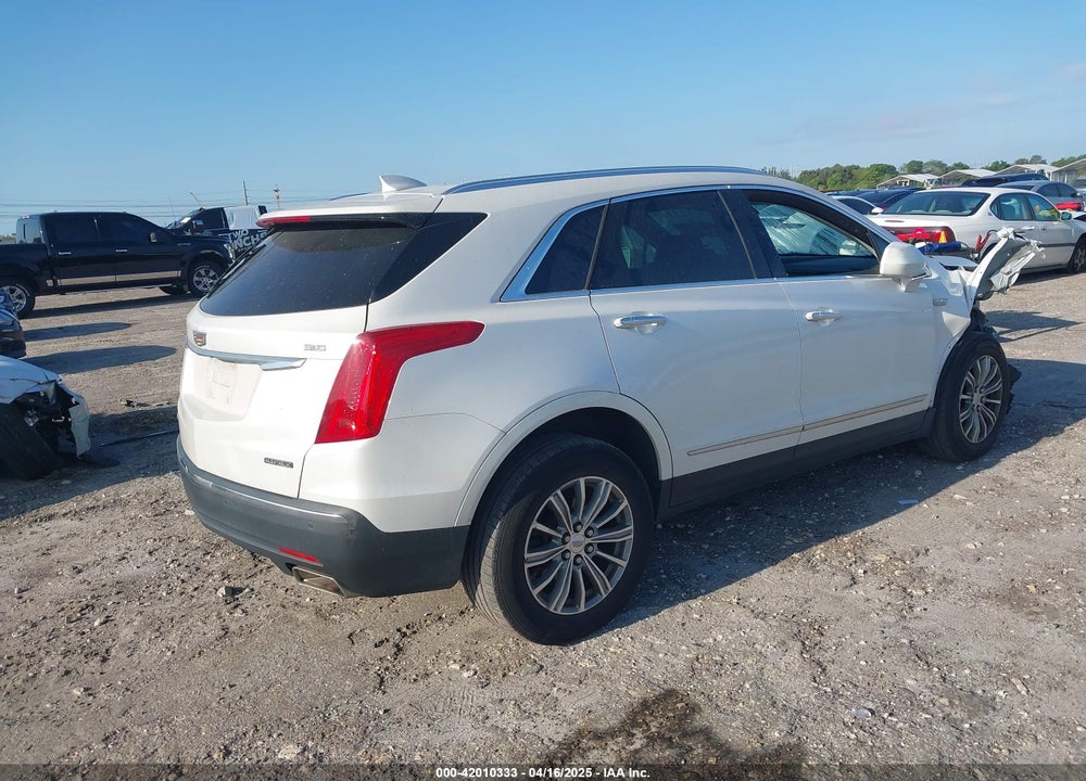 2017 CADILLAC XT5 LUXURY VIN: 1GYKNDRS8HZ203273