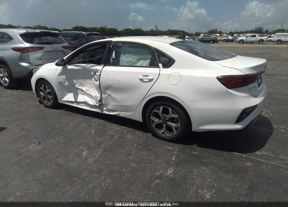 2021 KIA FORTE LXS VIN: 3KPF24AD6ME322989