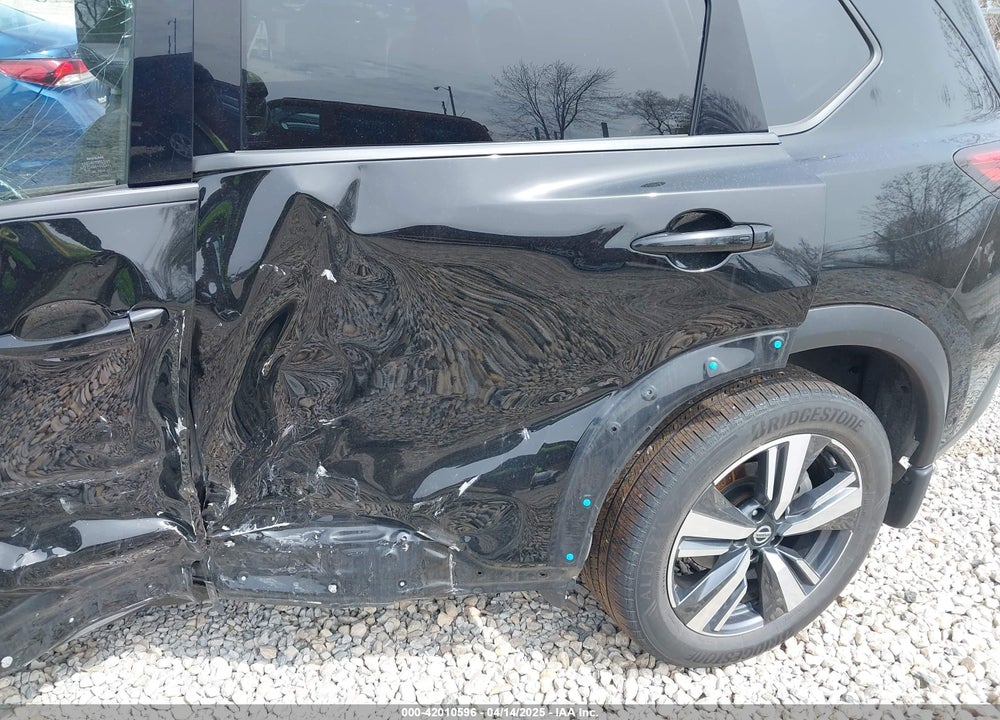 2021 NISSAN ROGUE VIN: JN8AT3DD6MW301907