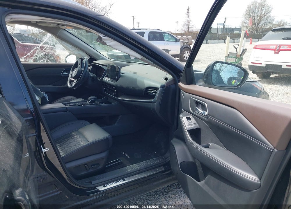 2021 NISSAN ROGUE VIN: JN8AT3DD6MW301907