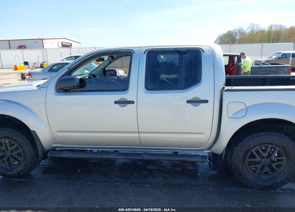 2018 NISSAN FRONTIER SV VIN: 1N6AD0EV4JN747521