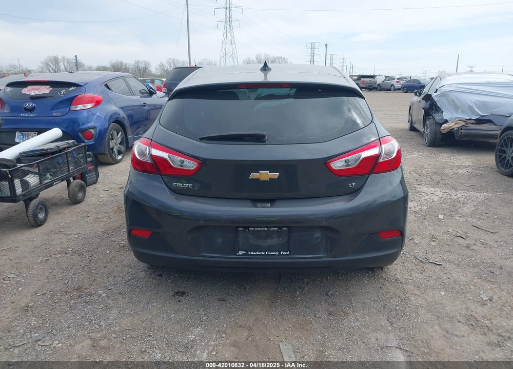 2019 CHEVROLET CRUZE LT VIN: 3G1BE6SM1KS605887