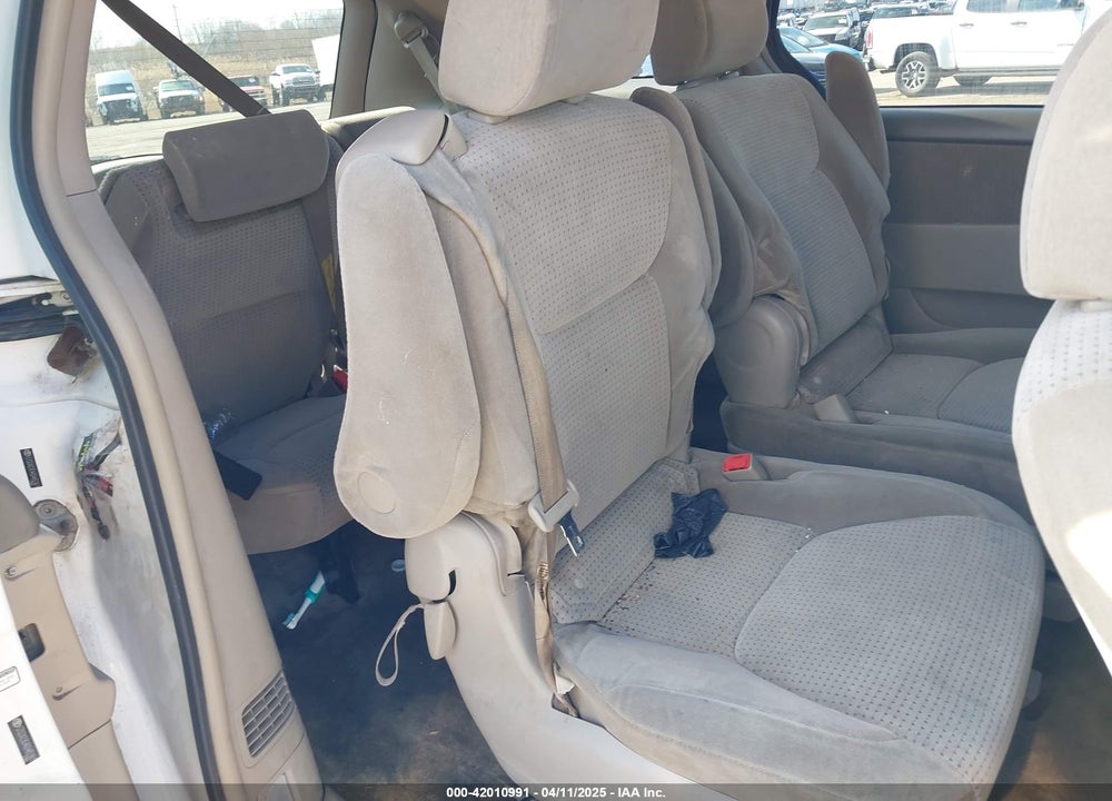 2006 TOYOTA SIENNA VIN: 5TDZA23C46S465361