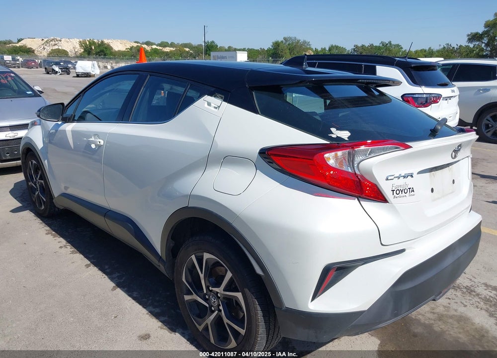 2019 TOYOTA C-HR LIMITED VIN: NMTKHMBX8KR080360