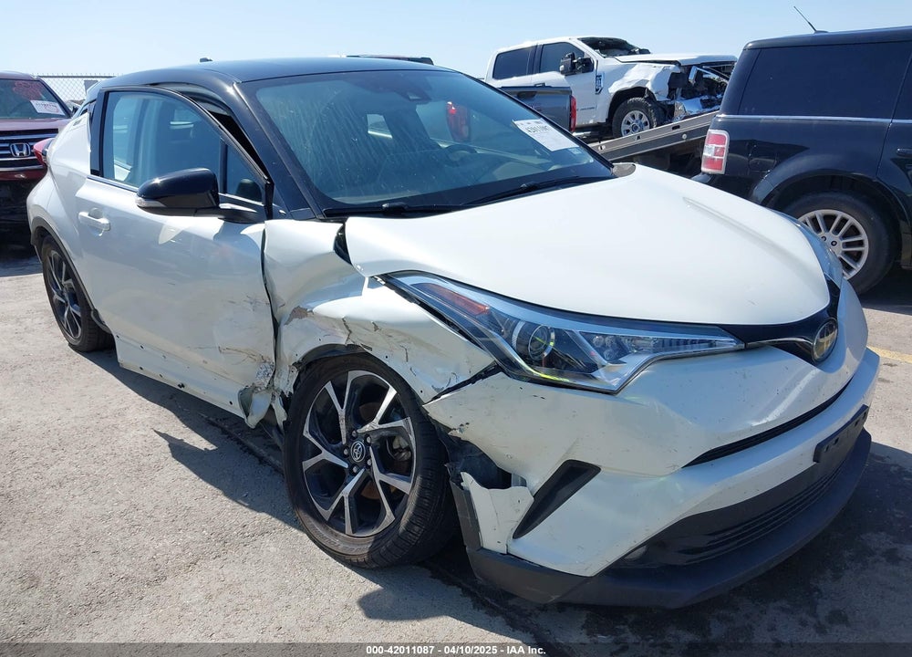 2019 TOYOTA C-HR LIMITED VIN: NMTKHMBX8KR080360