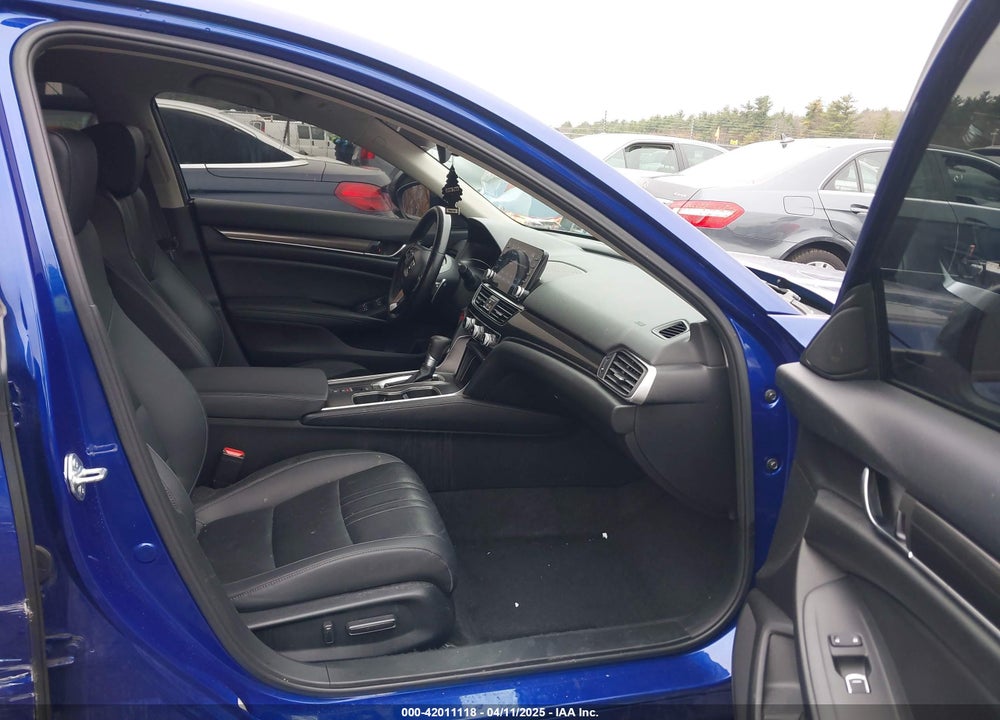 2022 HONDA ACCORD VIN: 1HGCV1F41NA020825