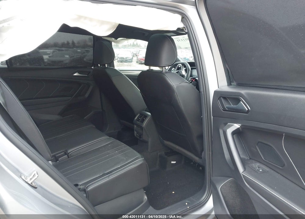 2023 VOLKSWAGEN TIGUAN 2.0T SE R-LINE BLACK VIN: 3VV8B7AX3PM130610