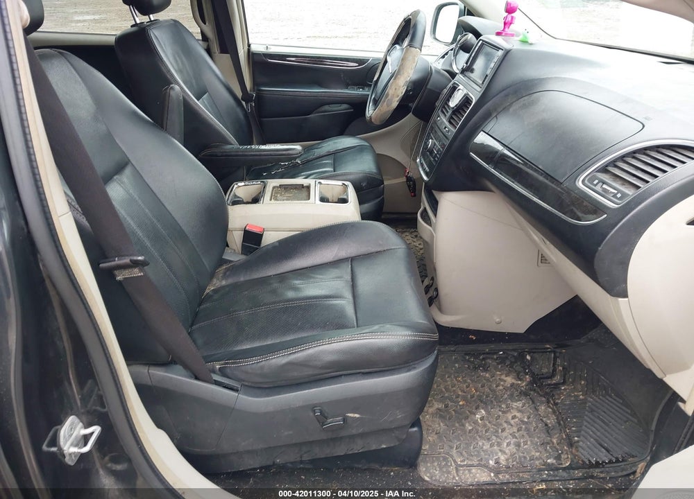 2012 CHRYSLER TOWN & COUNTRY TOURING VIN: 2C4RC1BG2CR227425