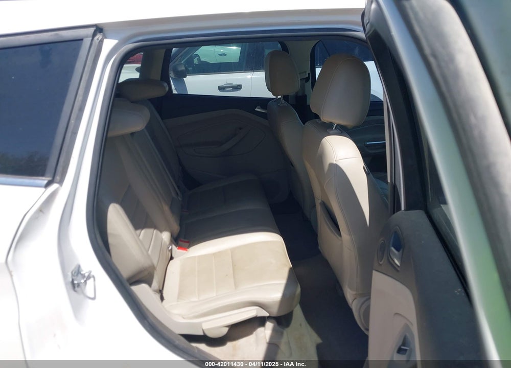 2015 FORD ESCAPE VIN: 1FMCU0GX0FUB05588