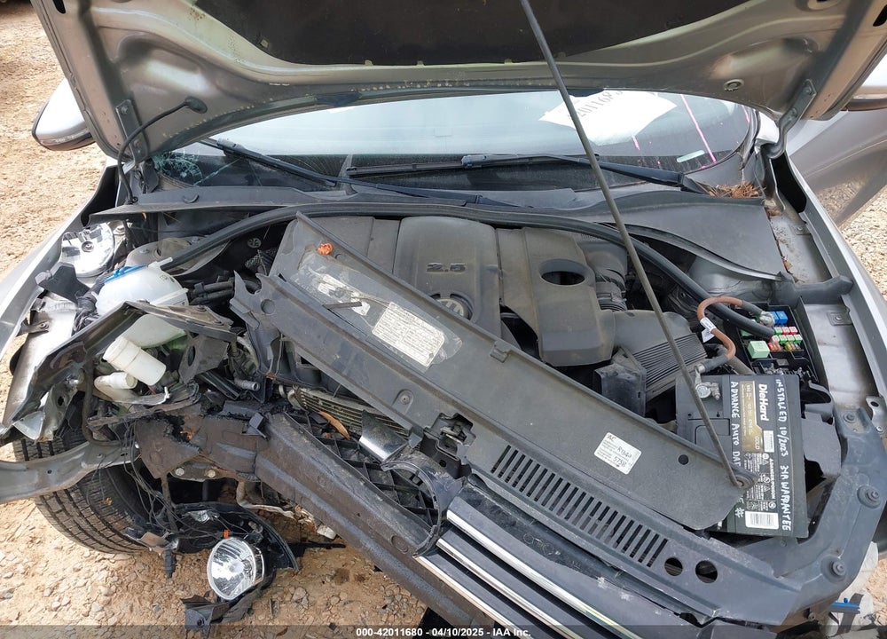 2012 VOLKSWAGEN PASSAT VIN: 1VWAP7A3XCC016465
