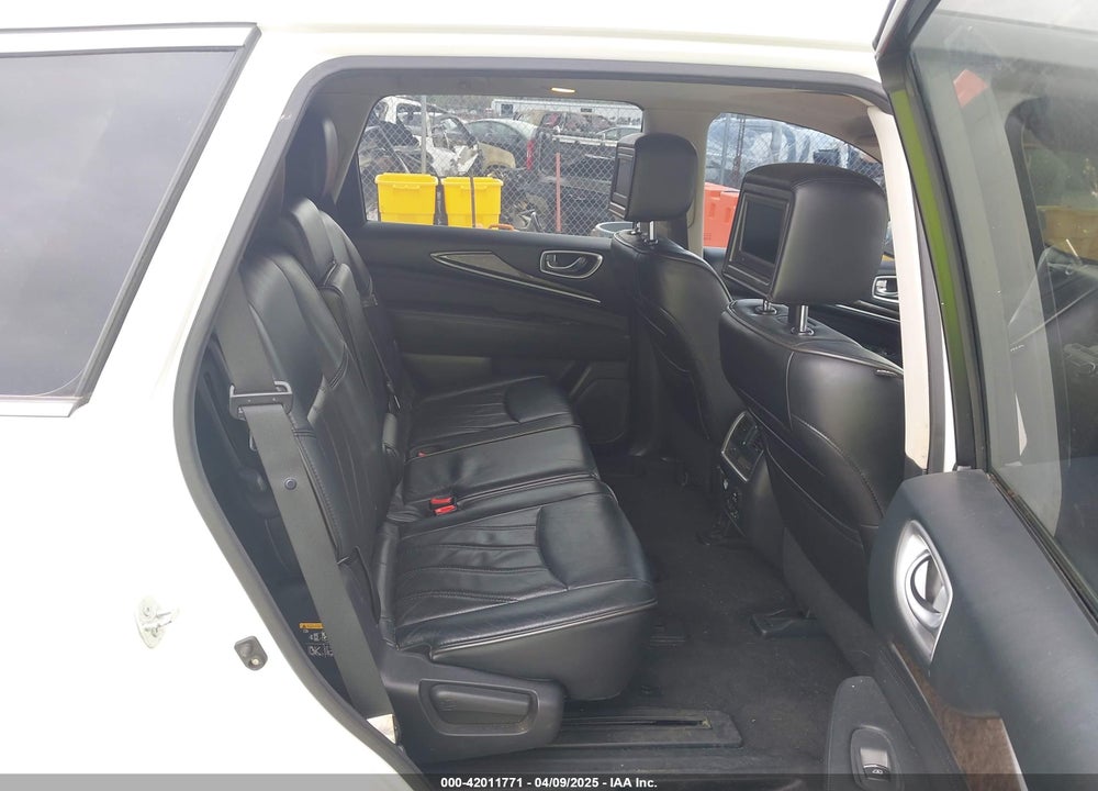 2013 INFINITI JX35 VIN: 5N1AL0MM5DC325574