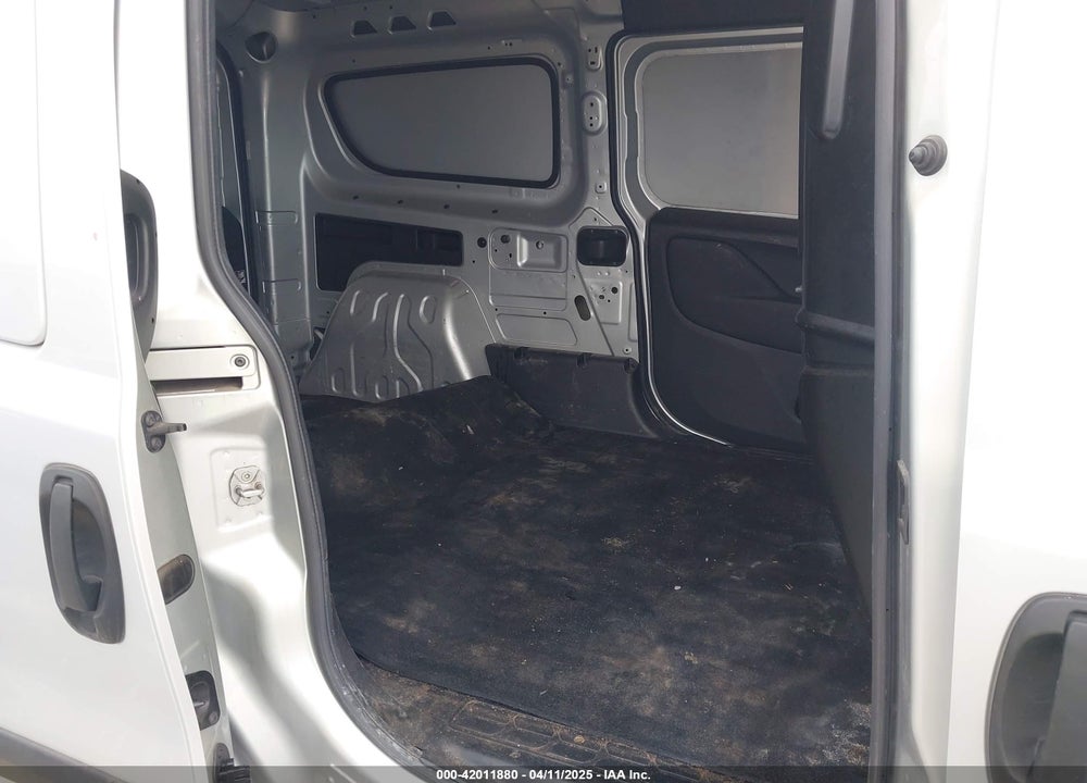 2022 RAM PROMASTER CITY CARGO VAN VIN: ZFBHRFAB8N6X75407