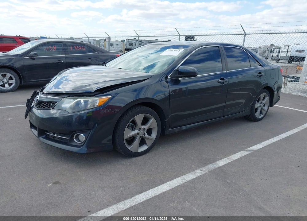 2014 TOYOTA CAMRY VIN: 4T1BK1FK9EU542680