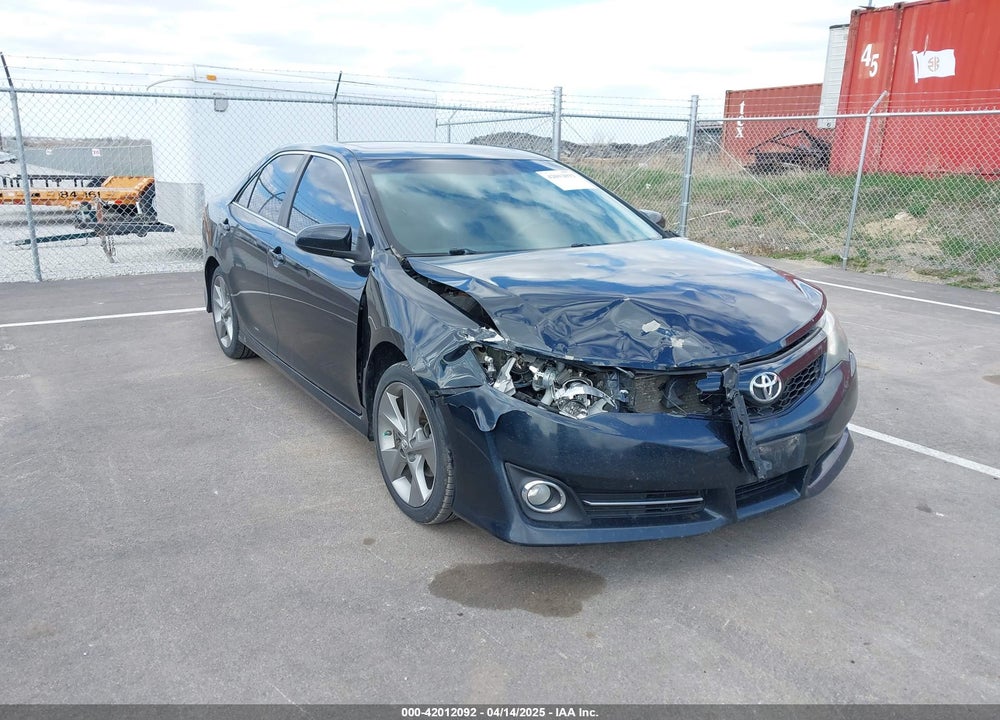 2014 TOYOTA CAMRY VIN: 4T1BK1FK9EU542680