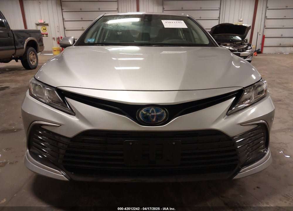 2021 TOYOTA CAMRY LE HYBRID VIN: 4T1C31AKXMU027792